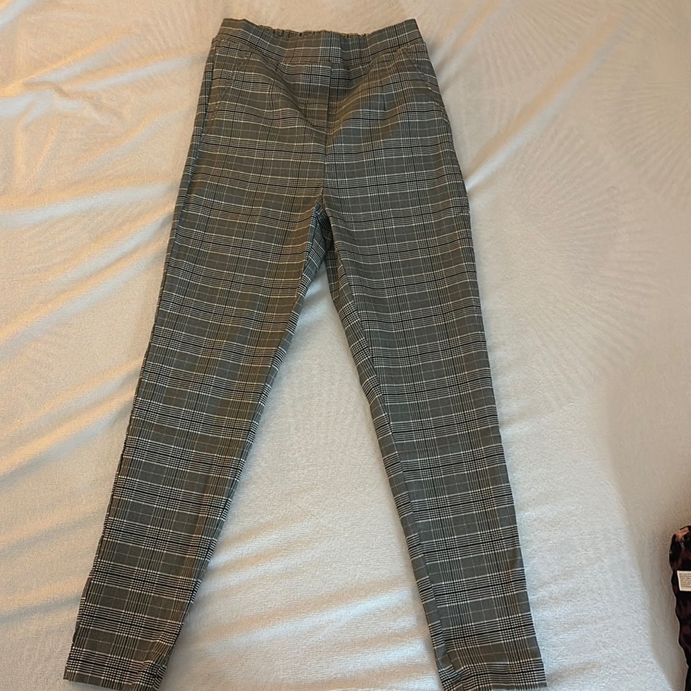 Skinny slack material pants